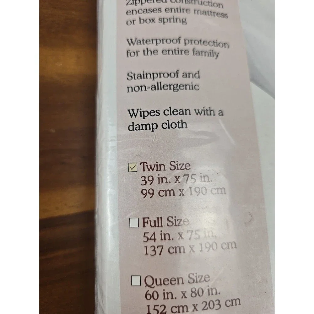 New Mattress Cover Waterproof Zippered Twin Sz 39x75 Wonderfil Bed Bug Protector